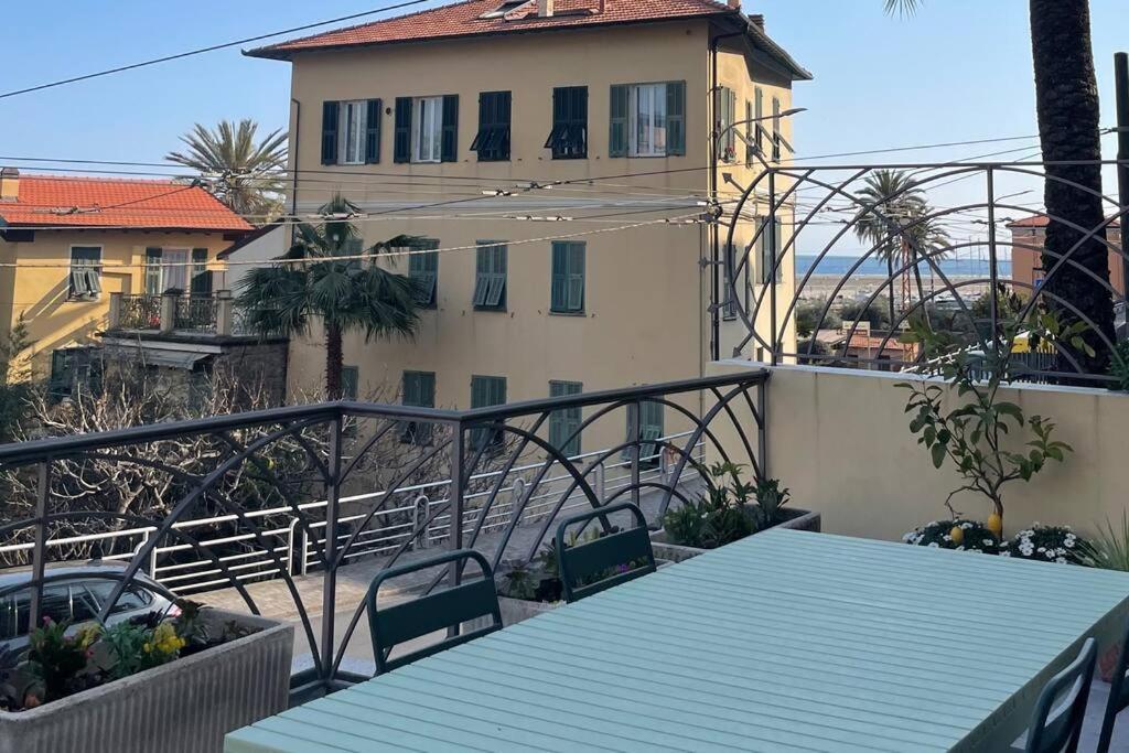 Casa Visconti, Bordighera, Vista Mare Exterior foto
